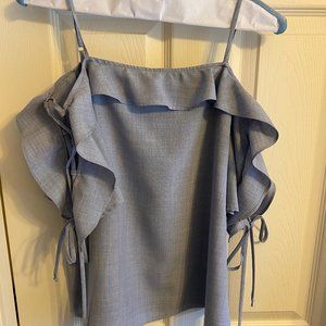 WAYF Size XS open shoulder blouse
